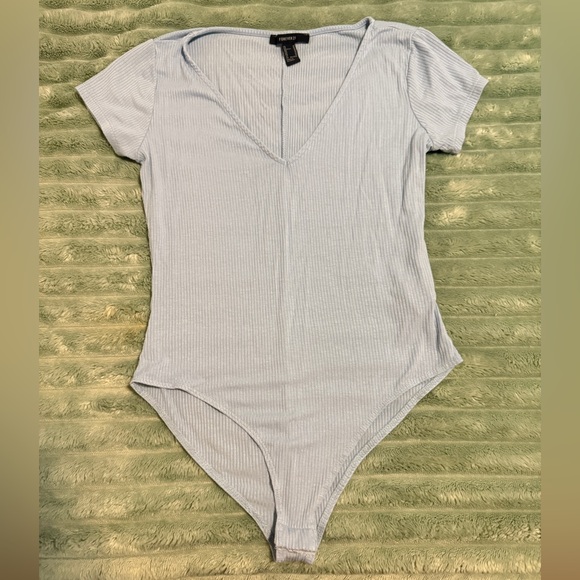 Forever 21 Tops - Forever 21 Light Blue Ribbed V-Neck Short Sleeve Bodysuit
